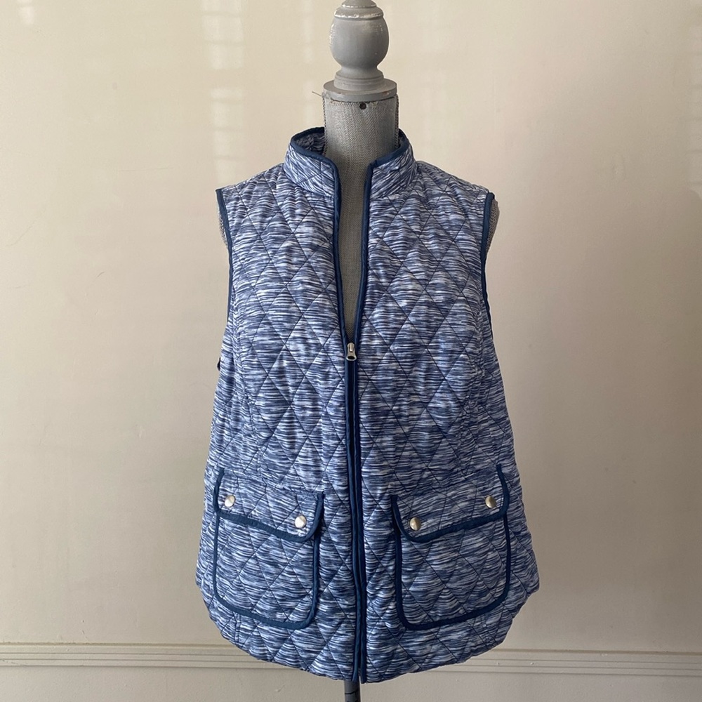CROFT & BARROW BLUE WITH WHITE QUILTED VEST SIZE 1X 🌟EUC🌟